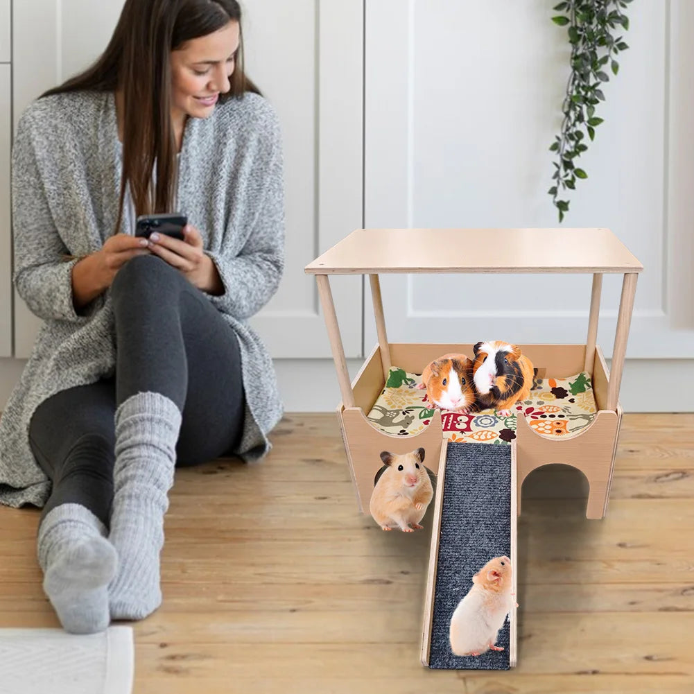 2-Tier Guinea Pig Castle with Stairs